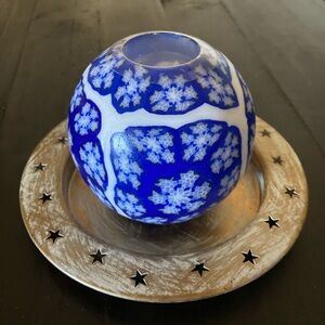 The Magic Glow Snowflake Candle